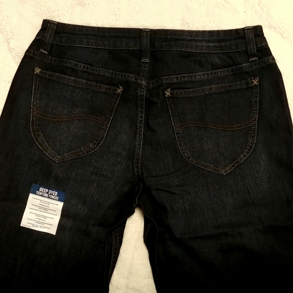 NWT Lee Riders Dark Wash Boot Cut Jeans - Picture 5 of 5